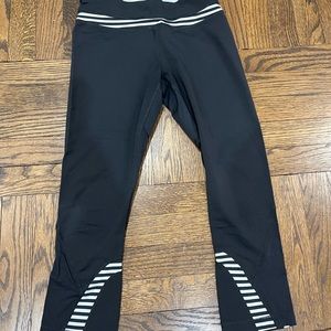 Lululemon leggings cropped